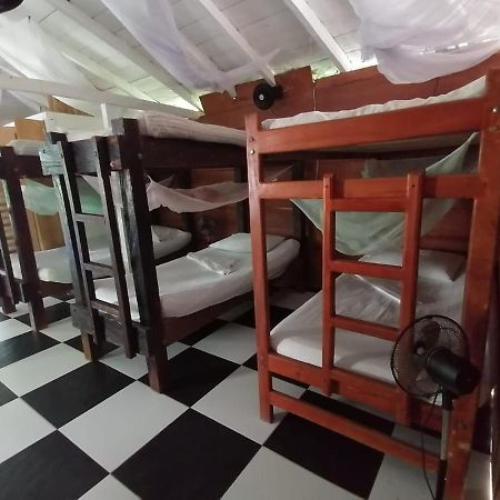 Hospedaje Pirata Express Capurgana Bagian luar foto