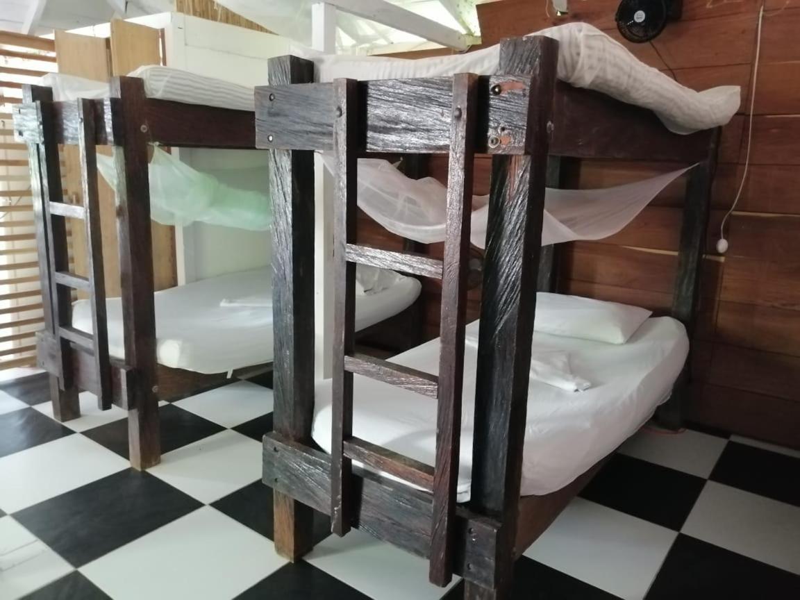 Hospedaje Pirata Express Capurgana Bagian luar foto