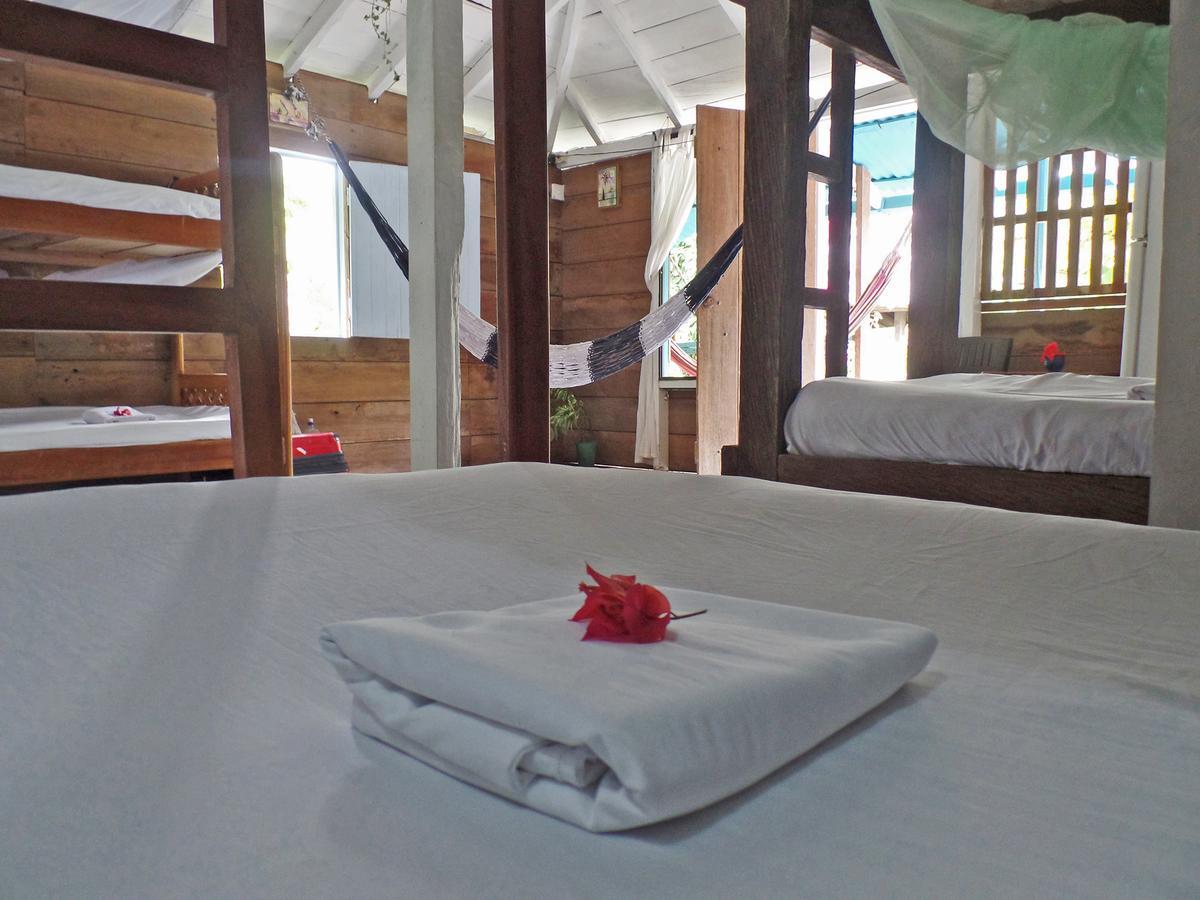 Hospedaje Pirata Express Capurgana Bagian luar foto