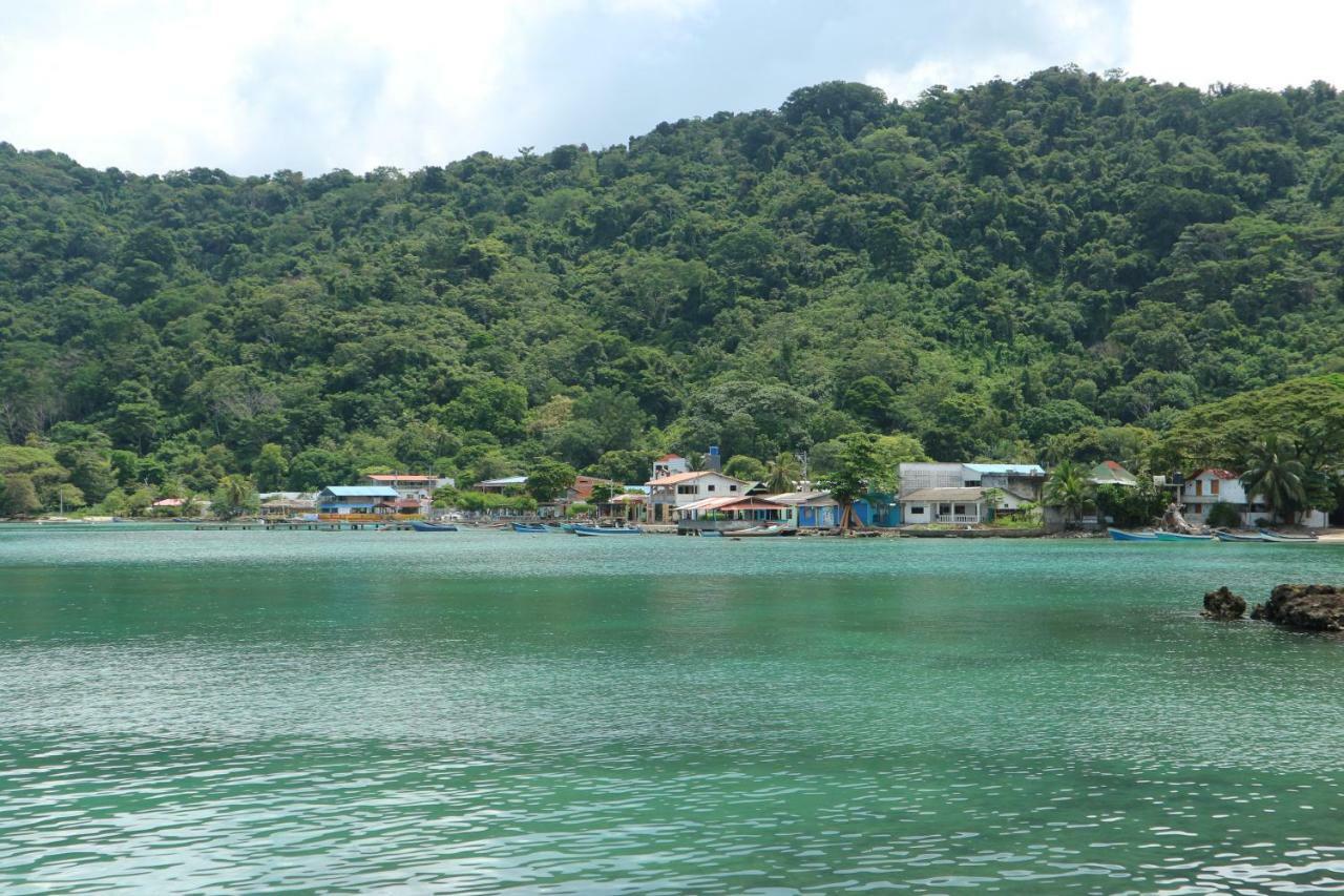 Hospedaje Pirata Express Capurgana Bagian luar foto